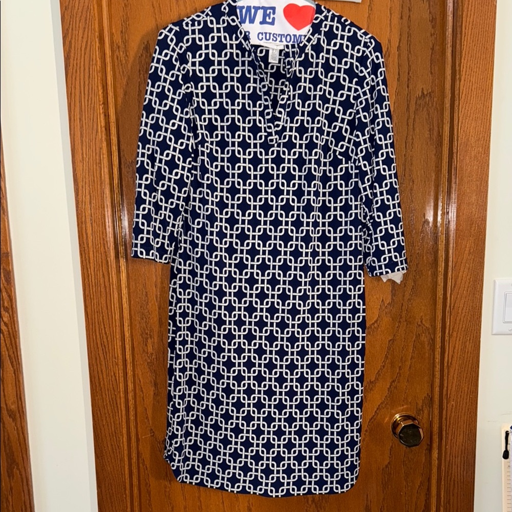 SD Collection Navy and White Geometric Long Sleeve Dress